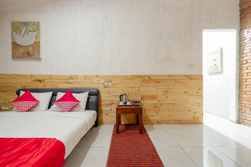 Oyo 2380 Alea Guesthouse Muntilan Eksteriør bilde